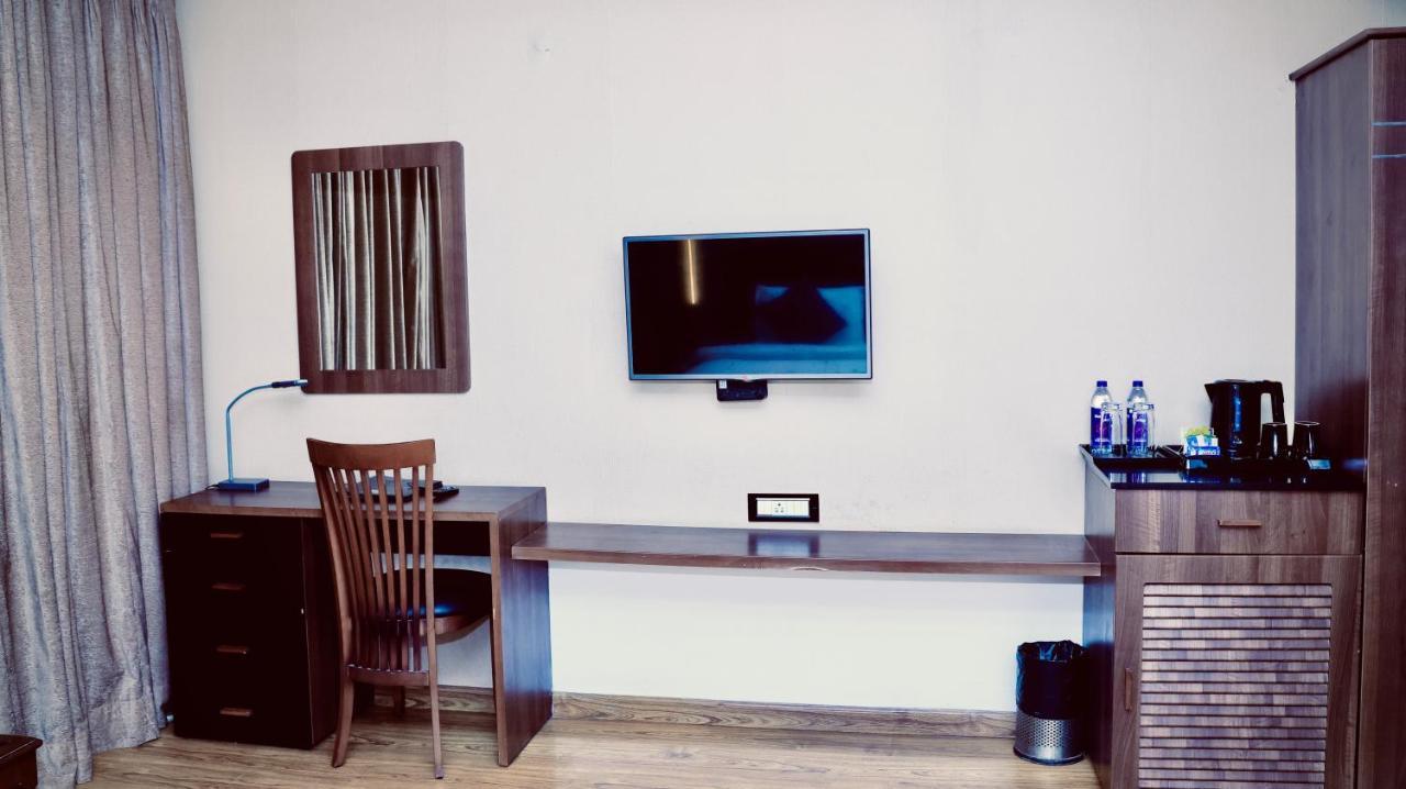 Abode By Aliste Hotels- 2 Minutes Walking To Golden Temple, Amritsar Exterior foto