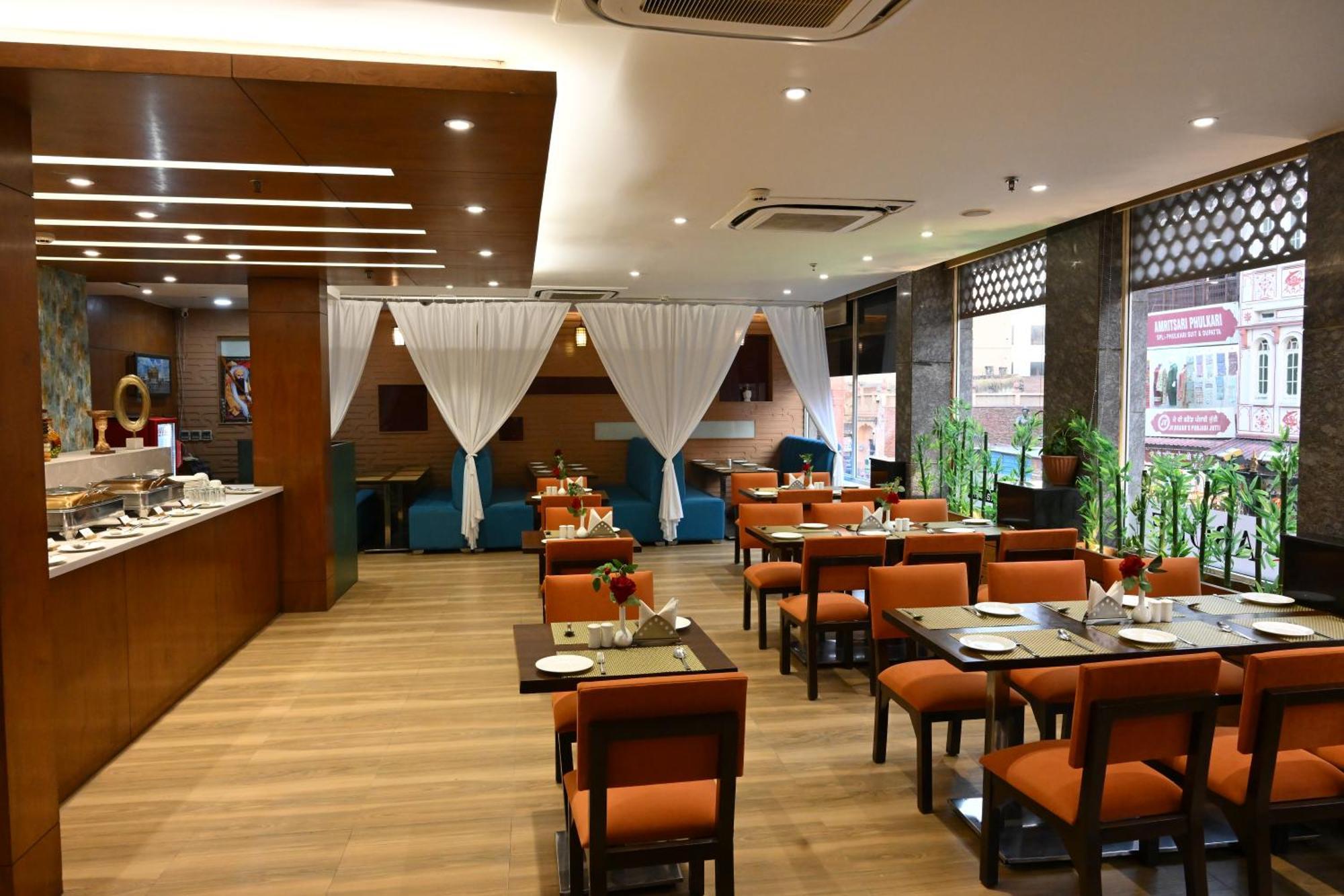 Abode By Aliste Hotels- 2 Minutes Walking To Golden Temple, Amritsar Exterior foto