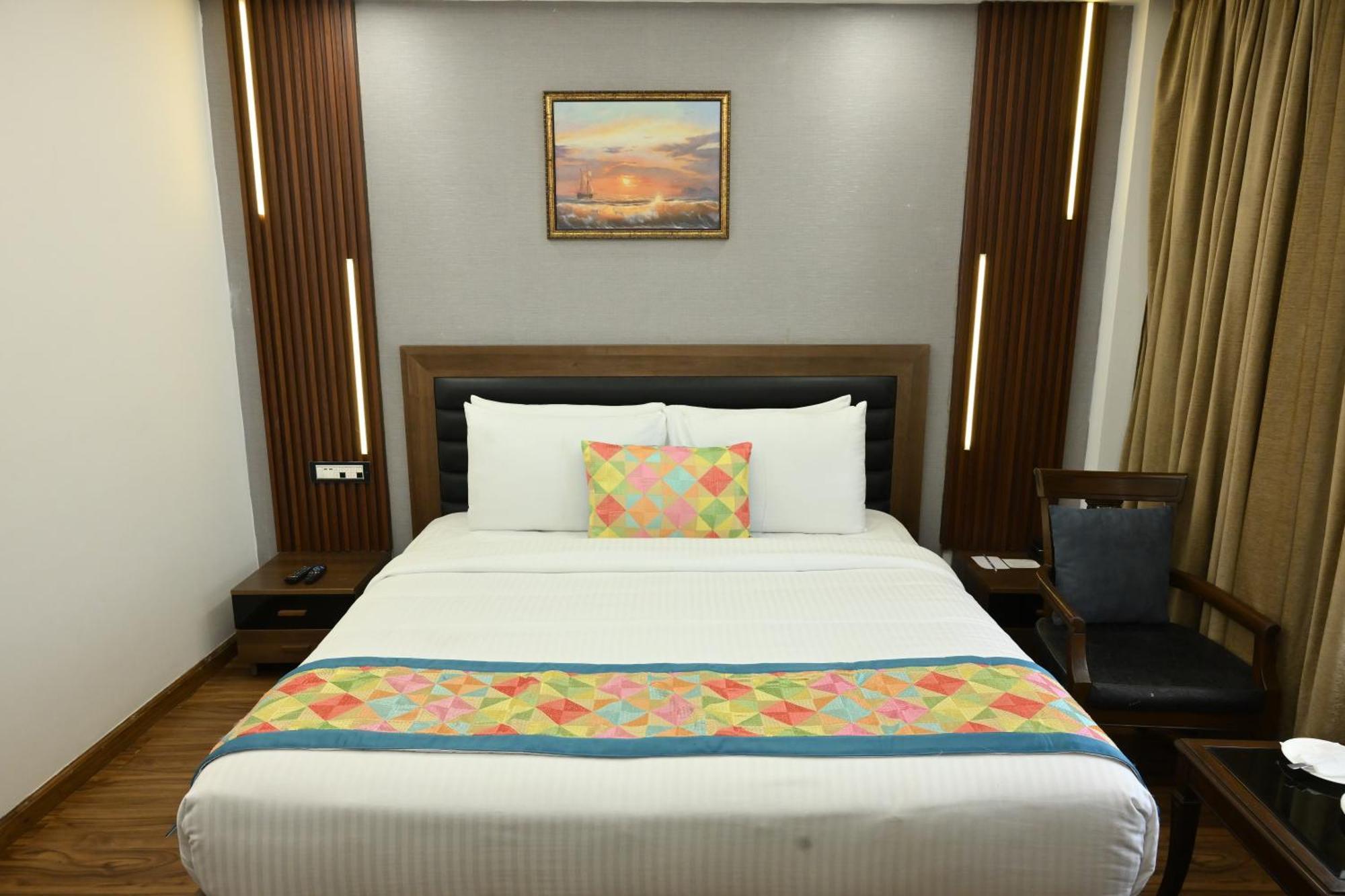 Abode By Aliste Hotels- 2 Minutes Walking To Golden Temple, Amritsar Exterior foto
